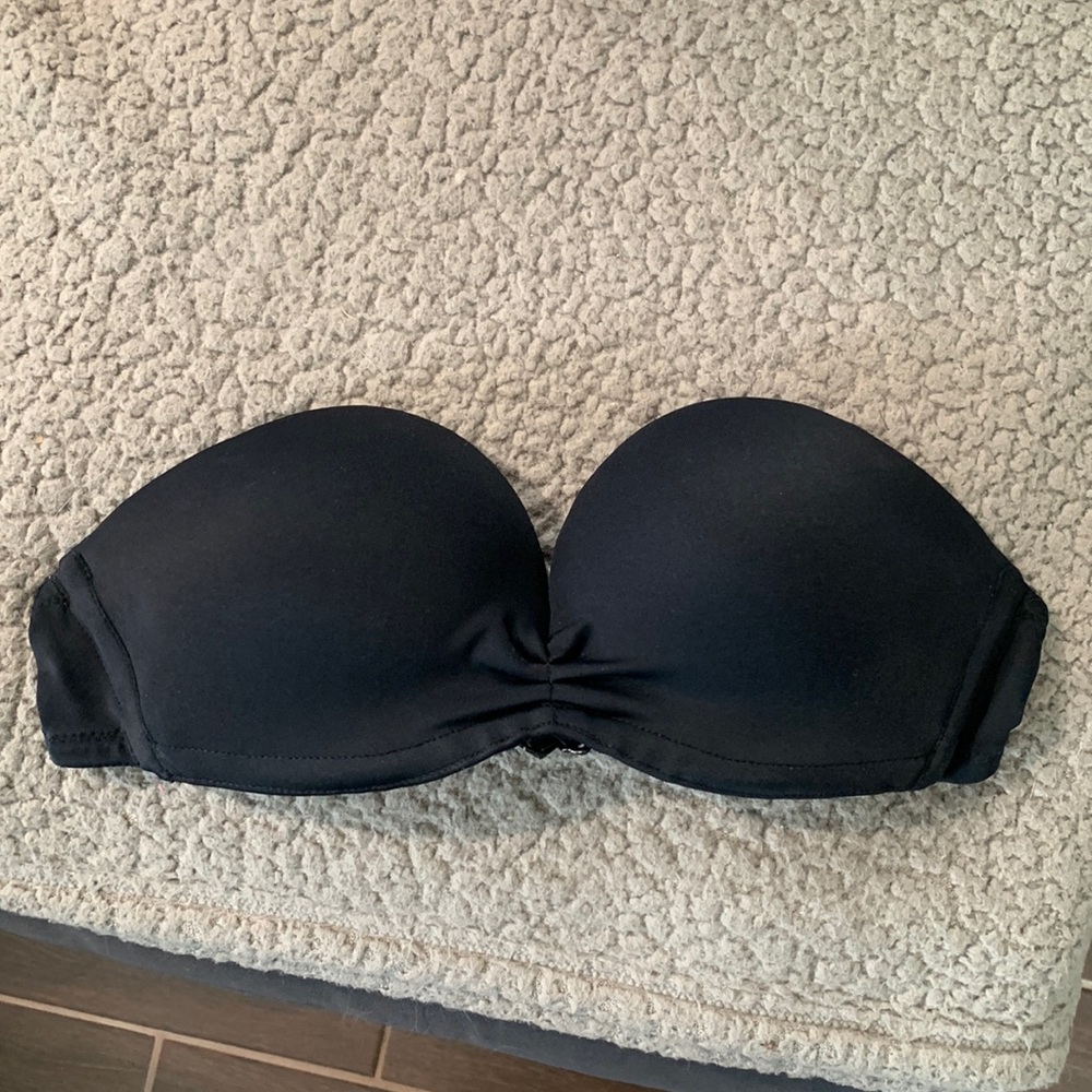 Upbra black strapless push up bikini top